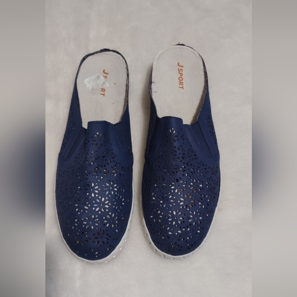 J.Sport Shoes For Women Size 8